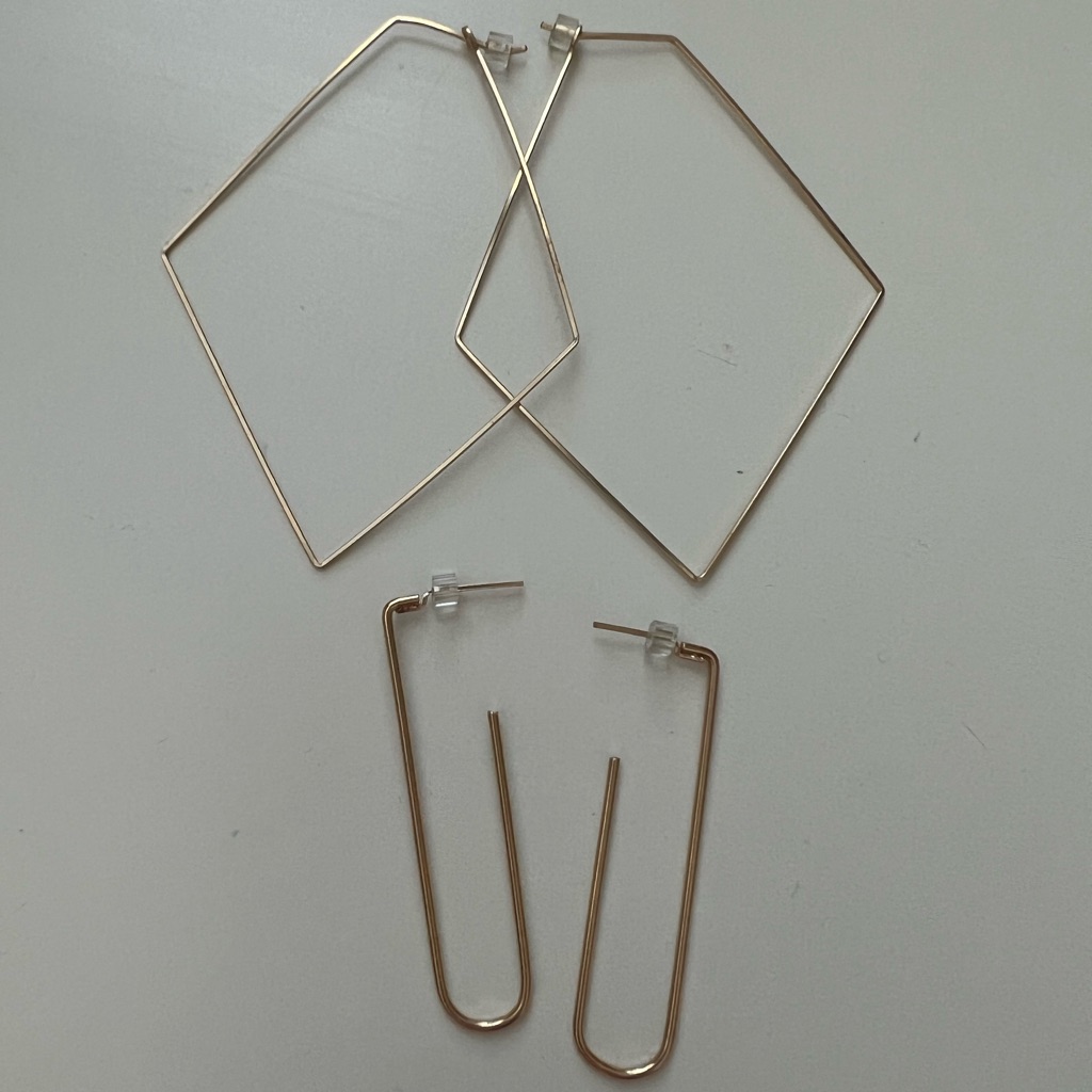 Sarah Briggs 14k Gold Earrings